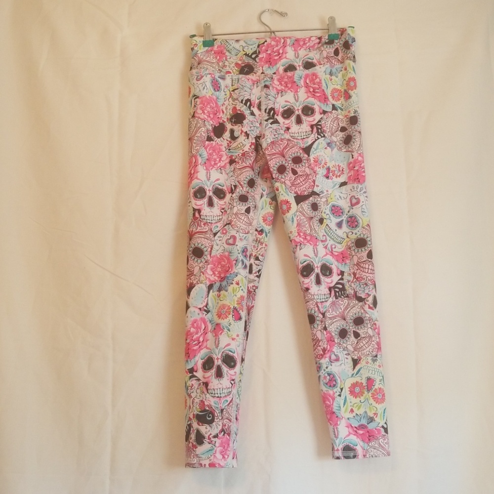 Evcr active pants.